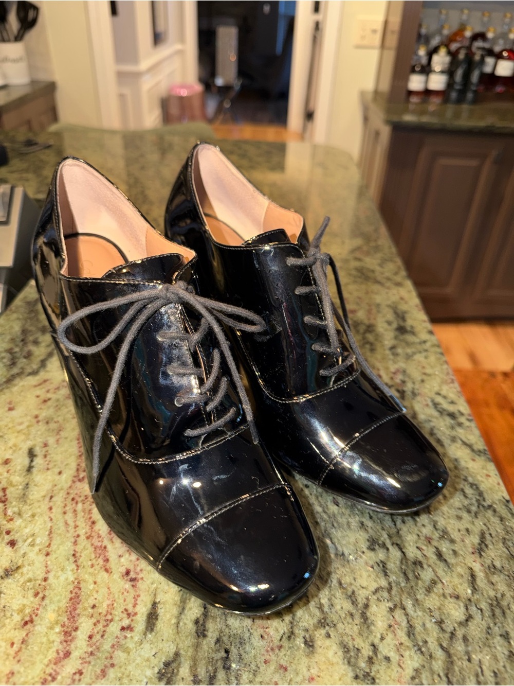 Black Patent Lace-Up Women's Oxford Heels